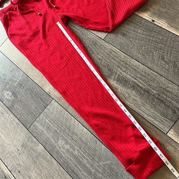 Sabo Skirt Scarlet Ribbed Lounge Set - Picture 10 of 16